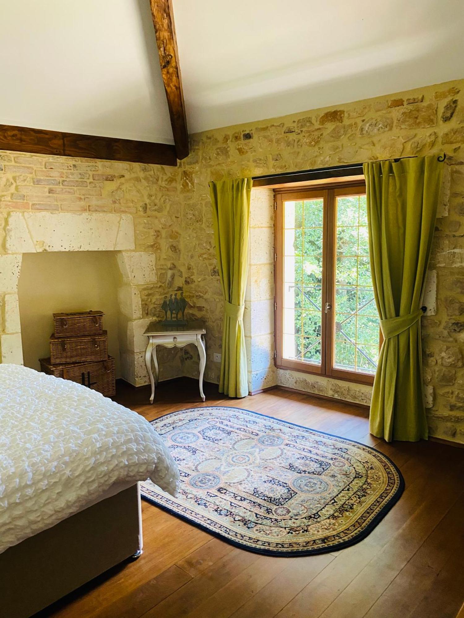 Bed and Breakfast Moulin Du Fontcourt Chasseneuil-sur-Bonnieure Экстерьер фото